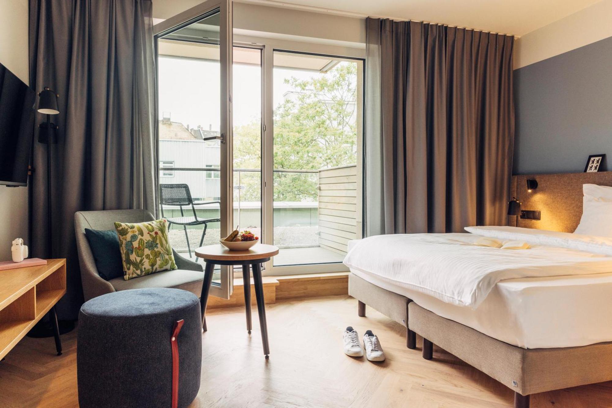 Double or Twin Room with Garden View